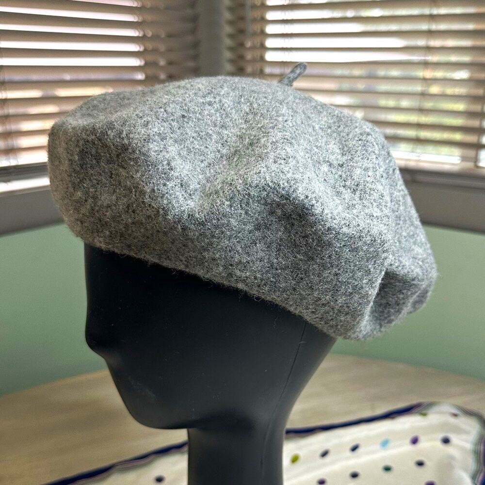 Elosegui Women’s Gray Solid Wool Beret Hat One Size Made in Spain